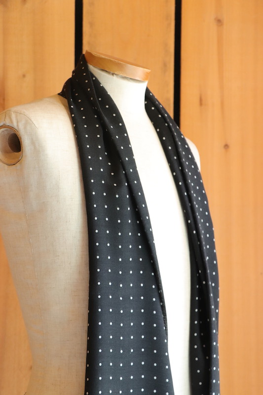 ANATOMICA SAPPORO ONLINE STORE / BEGG&CO / WISPY SCARF / CASHEMERE